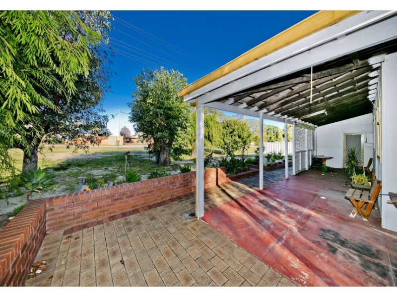 88 Broadway, Bassendean WA 6054