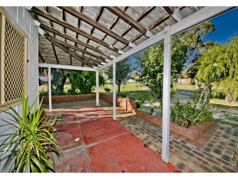 88 Broadway, Bassendean WA 6054