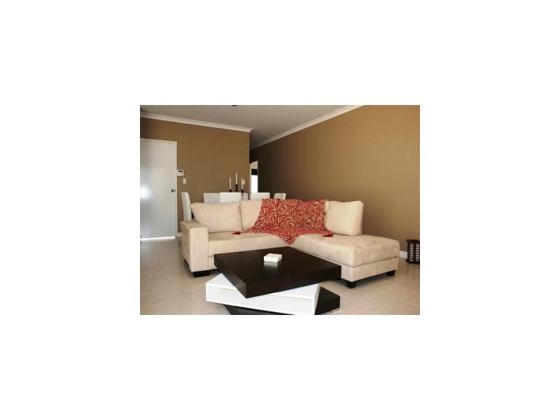 2/37 Cooper Street, Madeley WA 6065