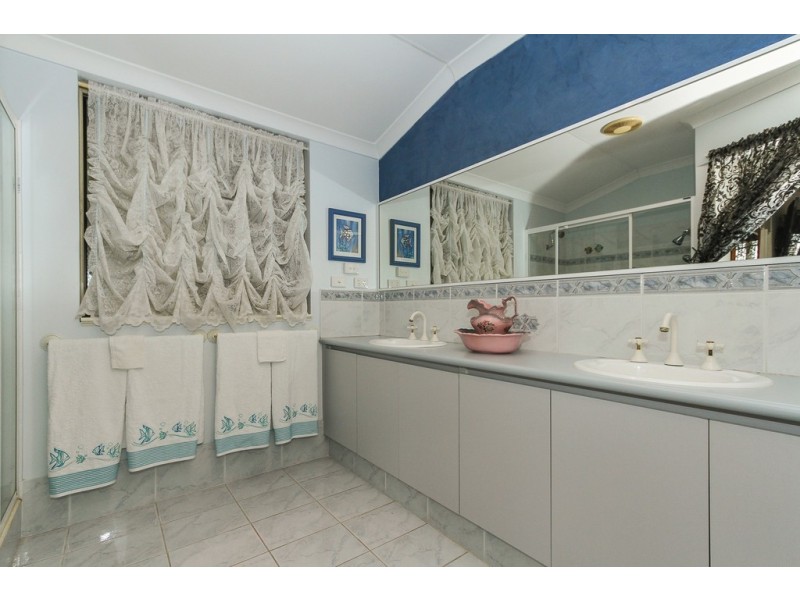 16 Kirby Court, Huntingdale WA 6110