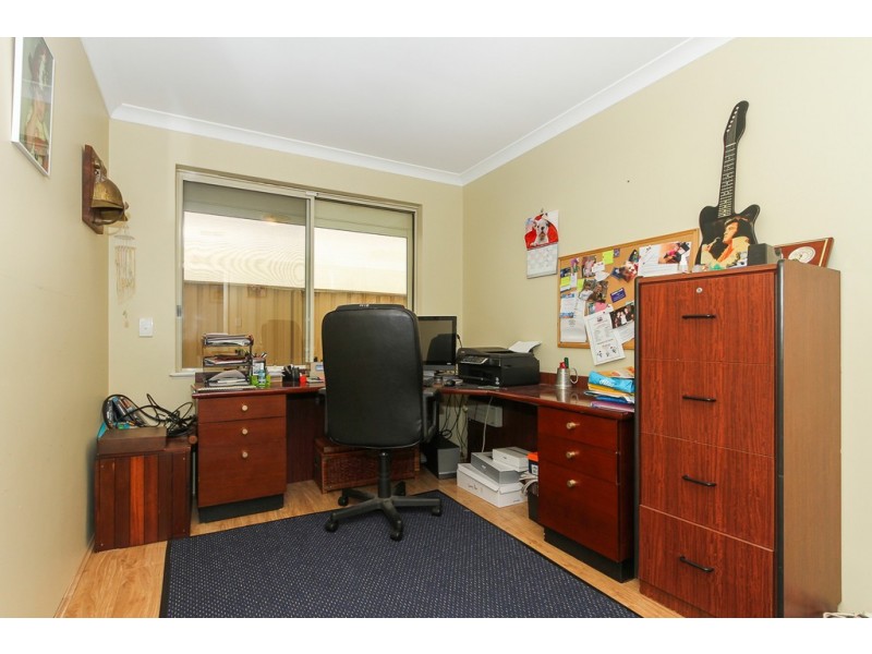 16 Kirby Court, Huntingdale WA 6110