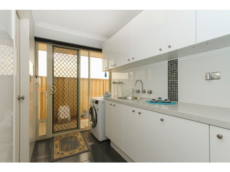 16 Kirby Court, Huntingdale WA 6110