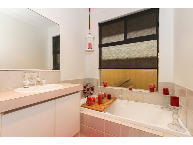 16 Kirby Court, Huntingdale WA 6110