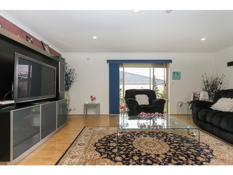 16 Kirby Court, Huntingdale WA 6110