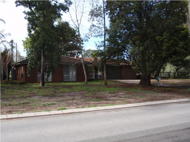 40 Bennett Street, Caversham WA 6055