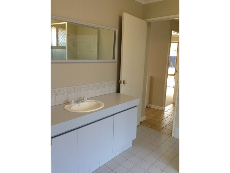 20 Pinea Turn, Ellenbrook WA 6069