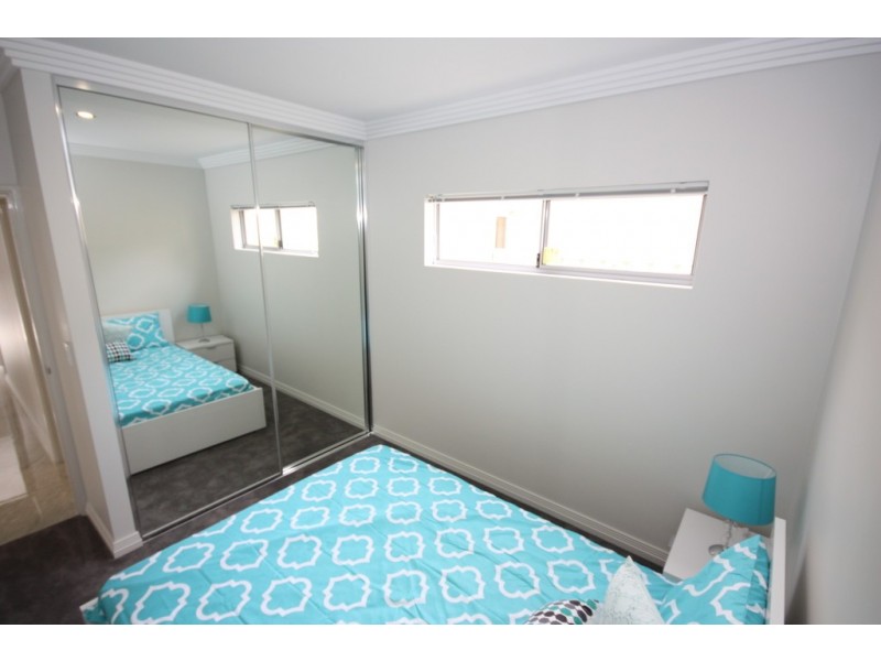 17B Bromley Street, Embleton WA 6062