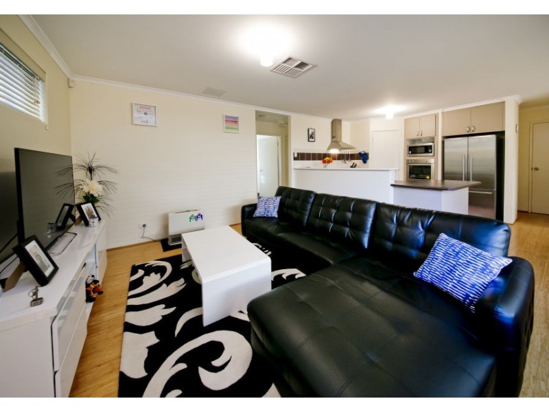 7b Compton Street, Balga WA 6061