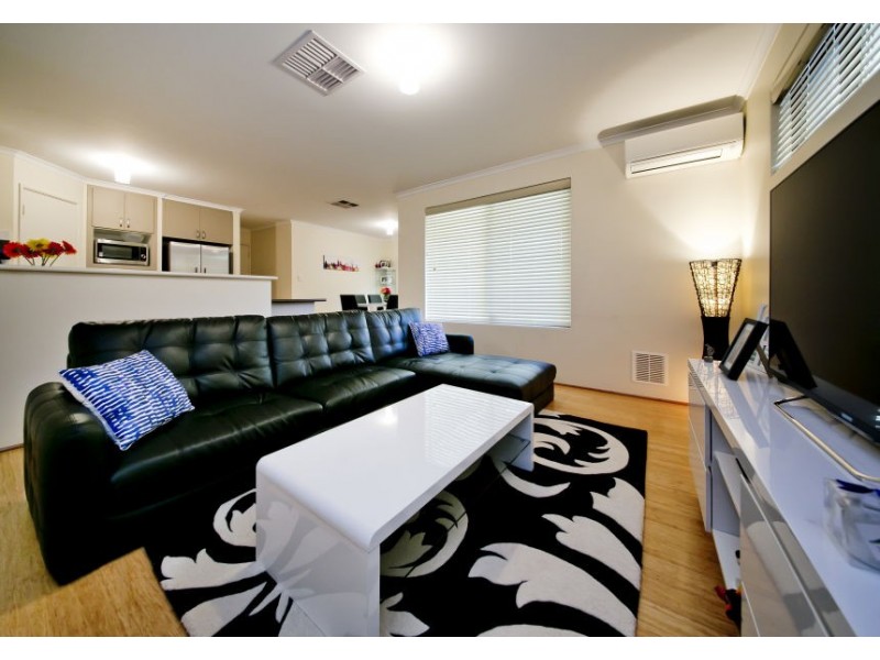 7b Compton Street, Balga WA 6061