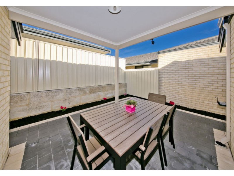 7b Compton Street, Balga WA 6061