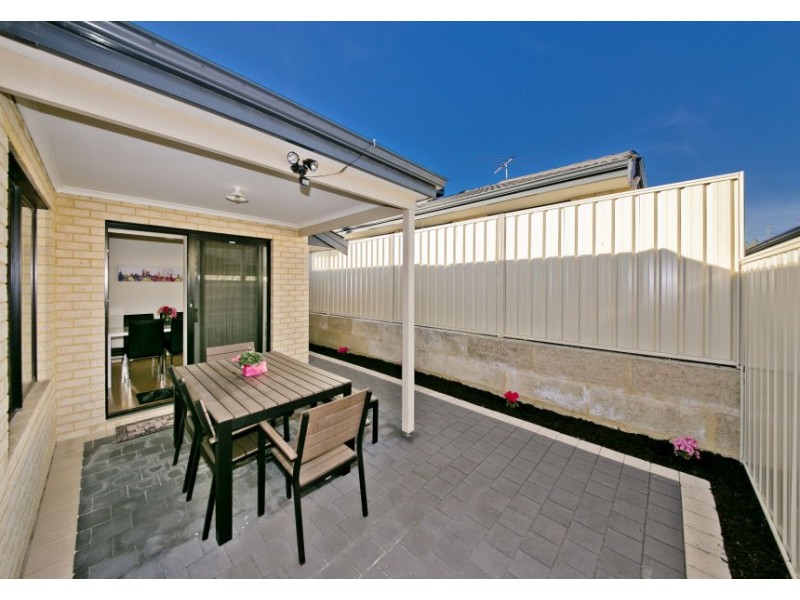 7b Compton Street, Balga WA 6061