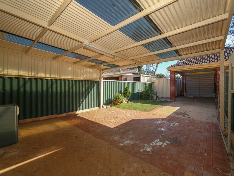 9 Cato Place, Lockridge WA 6054