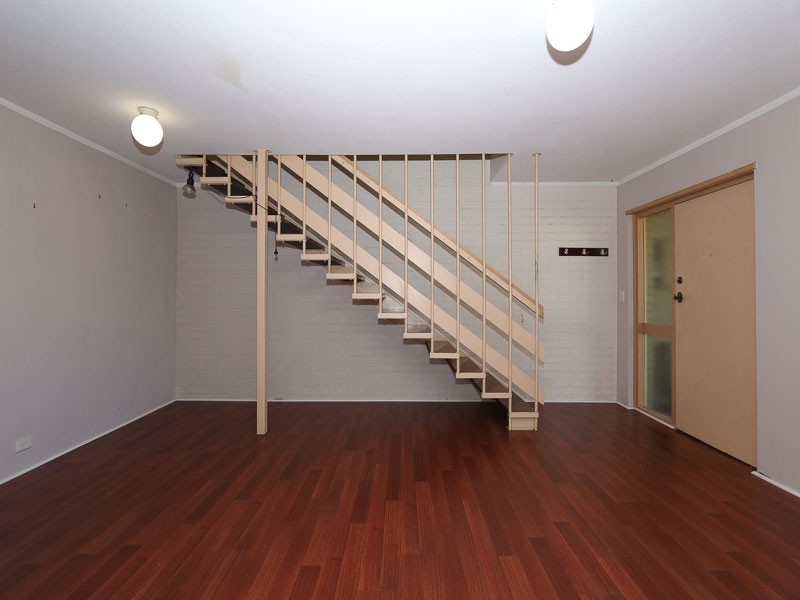 9 Cato Place, Lockridge WA 6054