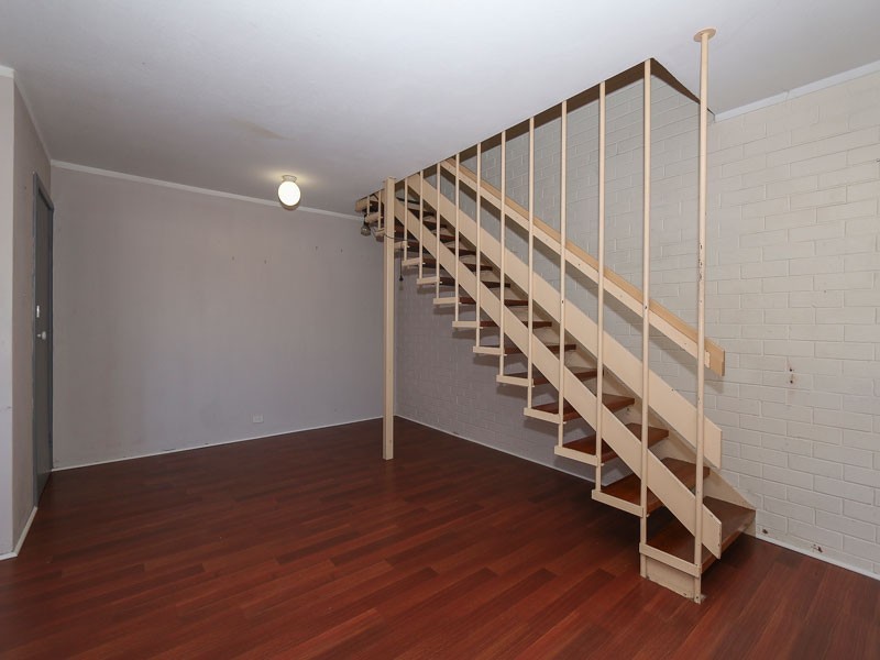 9 Cato Place, Lockridge WA 6054