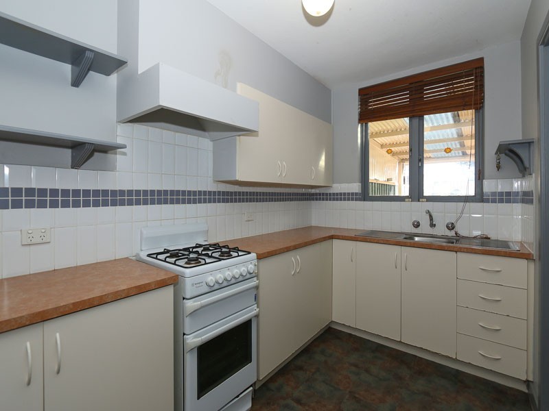 9 Cato Place, Lockridge WA 6054