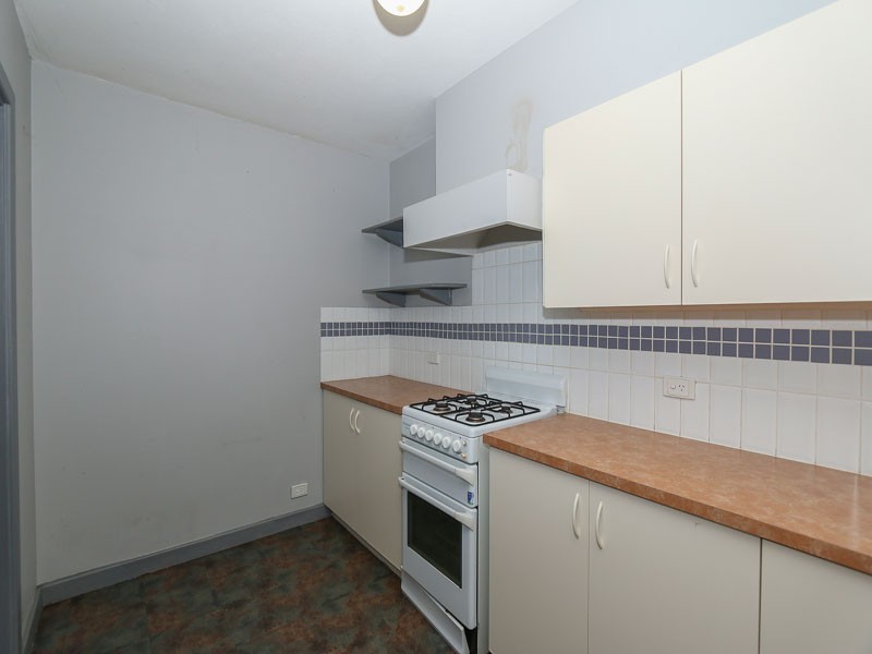 9 Cato Place, Lockridge WA 6054