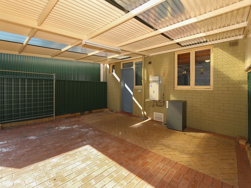 9 Cato Place, Lockridge WA 6054