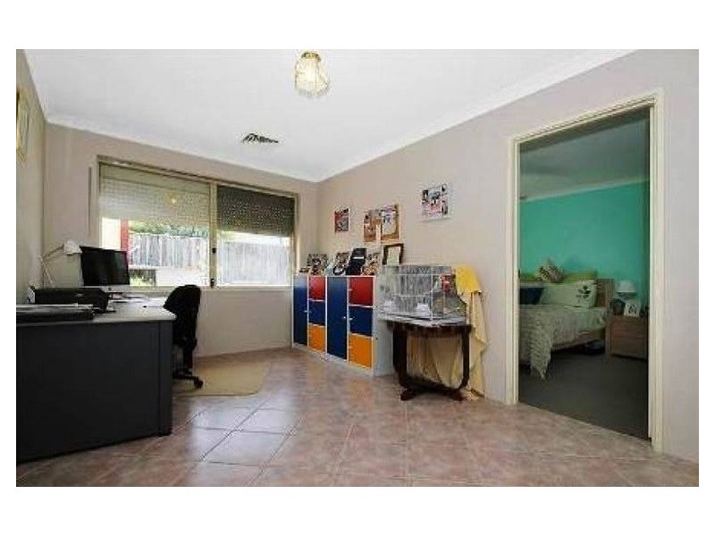 7 Cantrell Circuit, Landsdale WA 6065