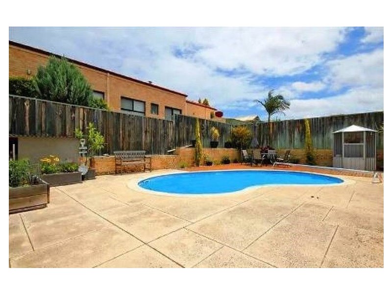 7 Cantrell Circuit, Landsdale WA 6065