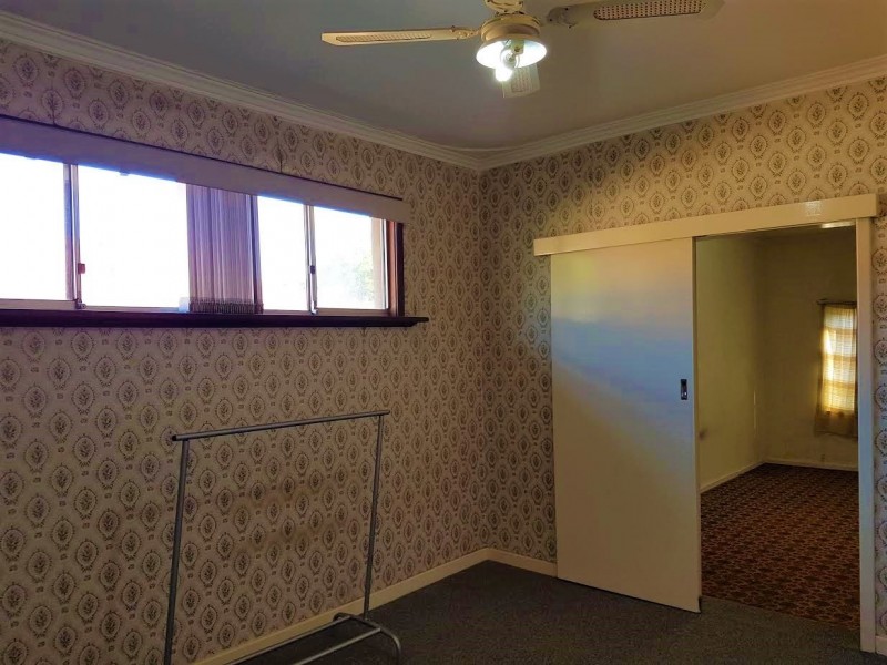 53 Valentine Ave, Dianella WA 6059