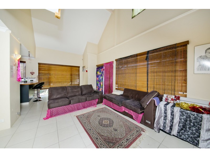 4a Maltarra Place, Nollamara WA 6061