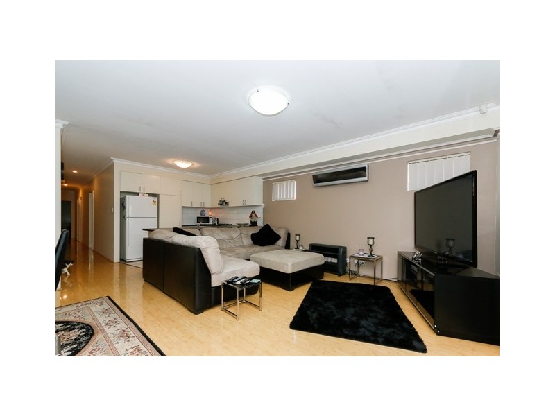 U3/2B Chailey Place, Balga WA 6061