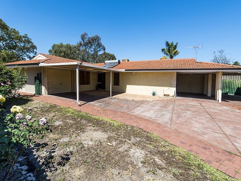 43 Corriedale place, Thornlie WA 6108