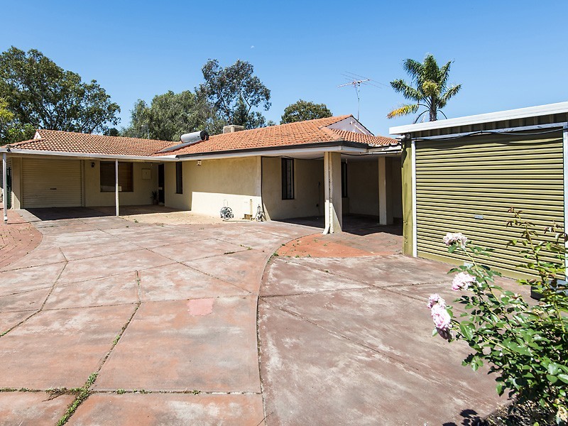 43 Corriedale place, Thornlie WA 6108