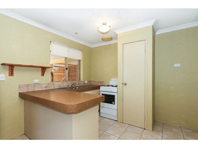 6 Lundy Cove, Kiara WA 6054