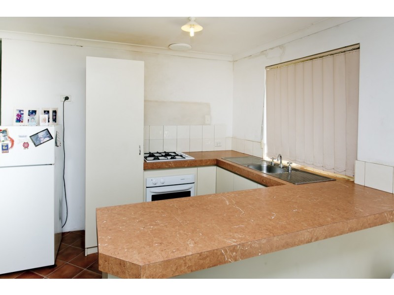 39 Alsace Ave, Caversham WA 6055