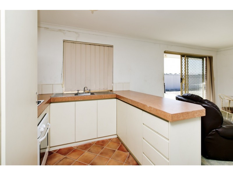 39 Alsace Ave, Caversham WA 6055