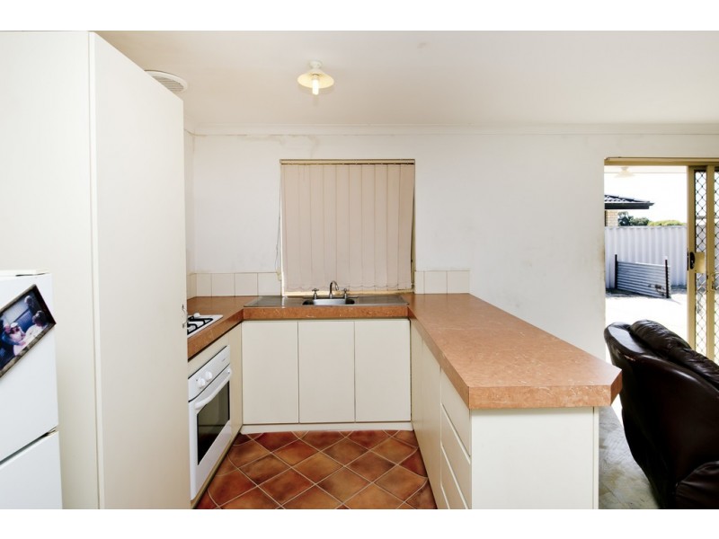 39 Alsace Ave, Caversham WA 6055