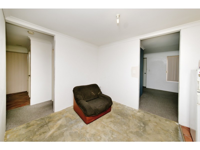 39 Alsace Ave, Caversham WA 6055