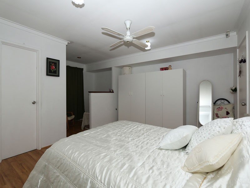 83 Greenway Avenue, Thornlie WA 6108