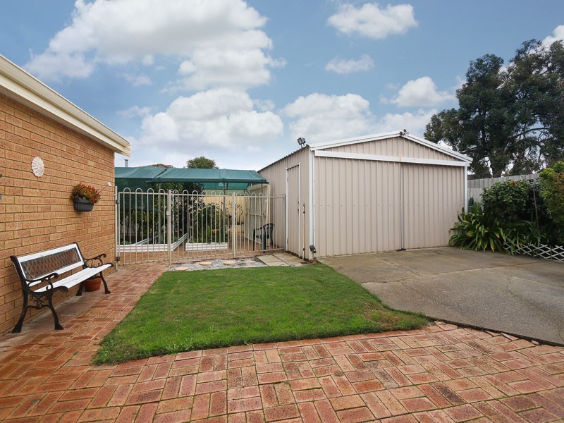 83 Greenway Avenue, Thornlie WA 6108