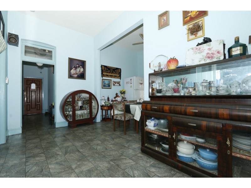 235 Railway Parade, Maylands WA 6051