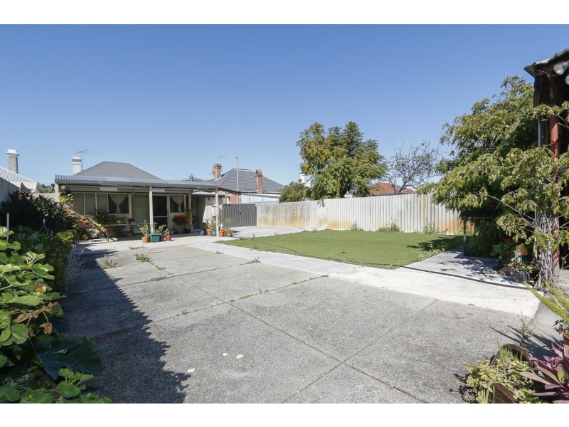 235 Railway Parade, Maylands WA 6051