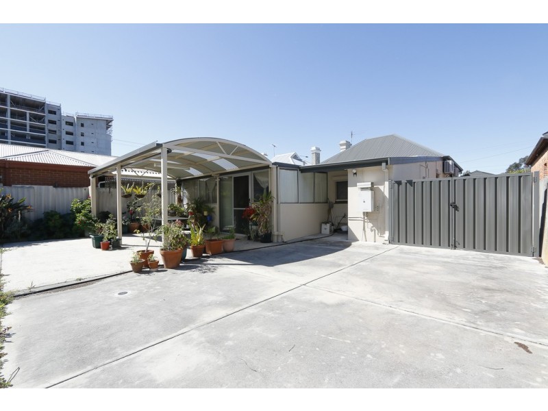 235 Railway Parade, Maylands WA 6051