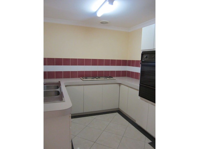 9/5 Flametree, Beechboro WA 6063