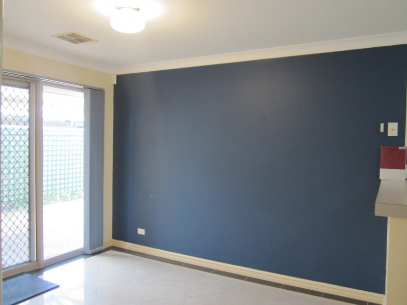 9/5 Flametree, Beechboro WA 6063