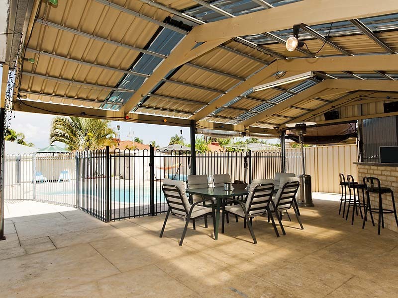 29 Baxter Close, Huntingdale WA 6110