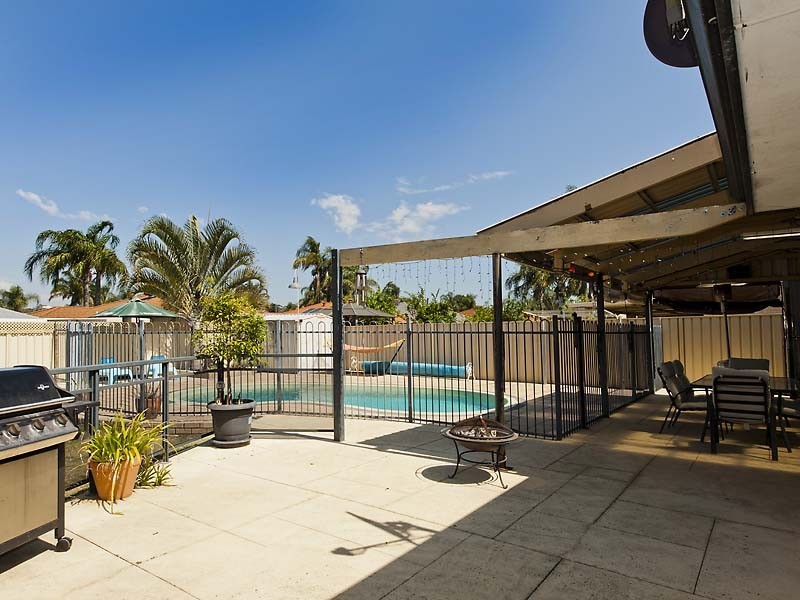 29 Baxter Close, Huntingdale WA 6110