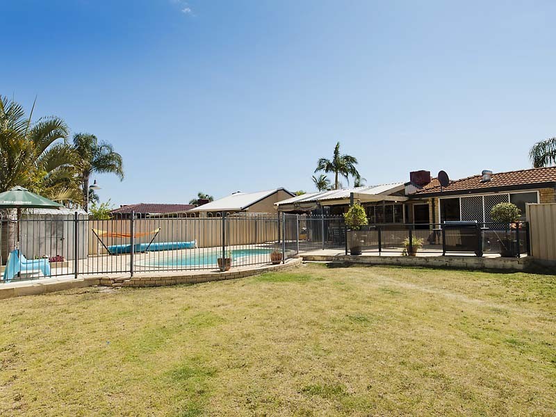 29 Baxter Close, Huntingdale WA 6110