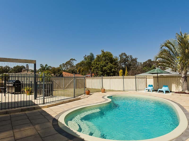 29 Baxter Close, Huntingdale WA 6110