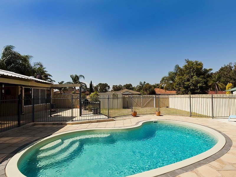 29 Baxter Close, Huntingdale WA 6110