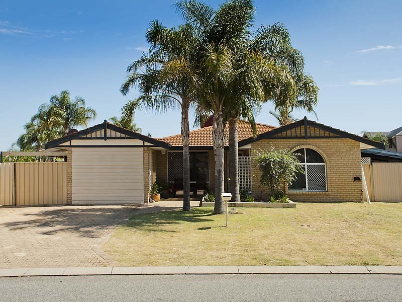 29 Baxter Close, Huntingdale WA 6110