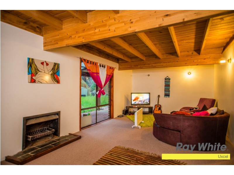 195 Eagle Street, Mundaring WA 6073