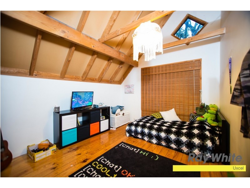 195 Eagle Street, Mundaring WA 6073