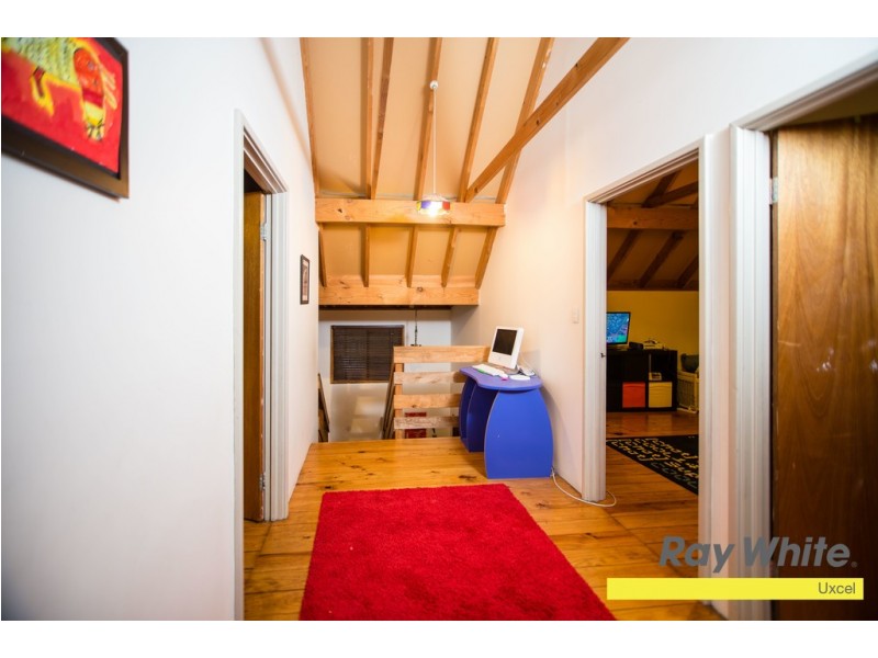 195 Eagle Street, Mundaring WA 6073