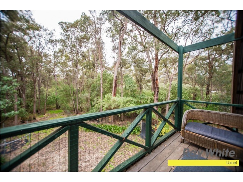 195 Eagle Street, Mundaring WA 6073